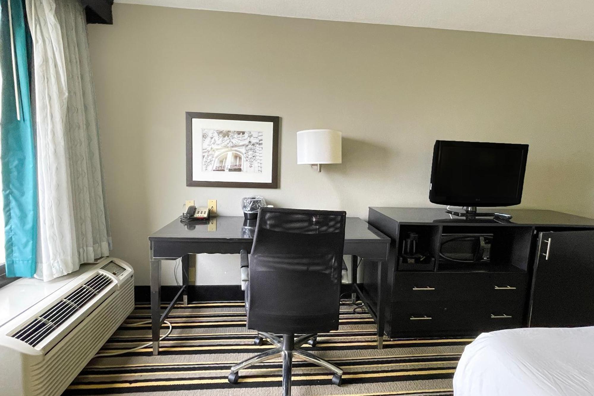 Готель Oyo Townhouse Jackson - Ridgeland Екстер'єр фото